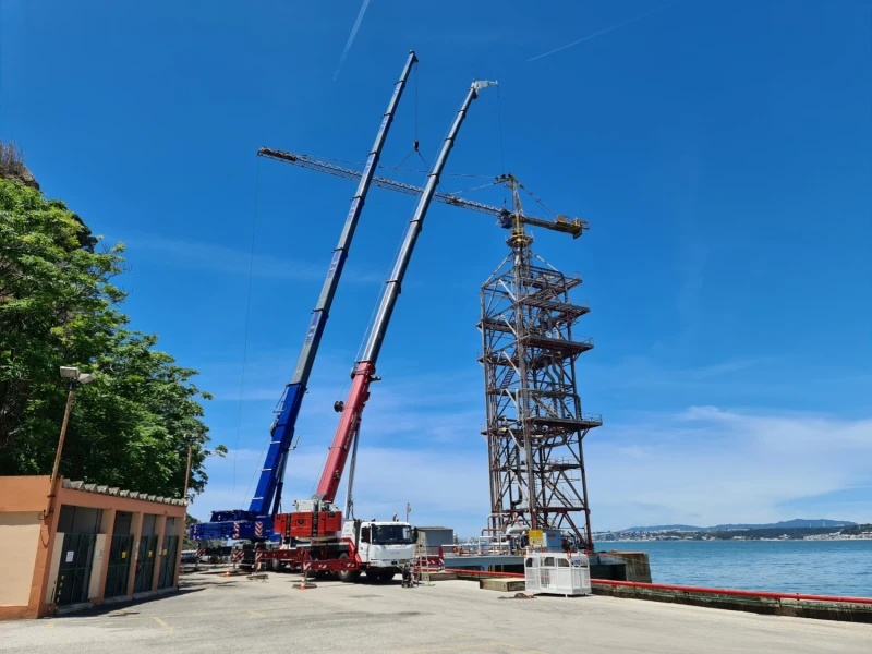 Desmantelamiento de Grúa Torre en la Terminal de Porto Brandão