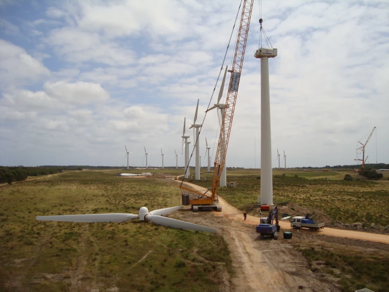 Desmantelamiento de los Generadores Eólicos del Parque Eólico Lagoa Funda